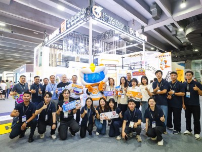 中国佛照，时代之光： 佛山照明携全场景技术新品亮相2026光亚展